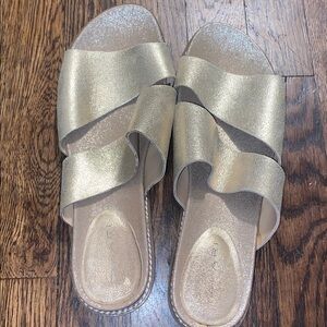 Tahari Mercer Metallic Slide Sandal